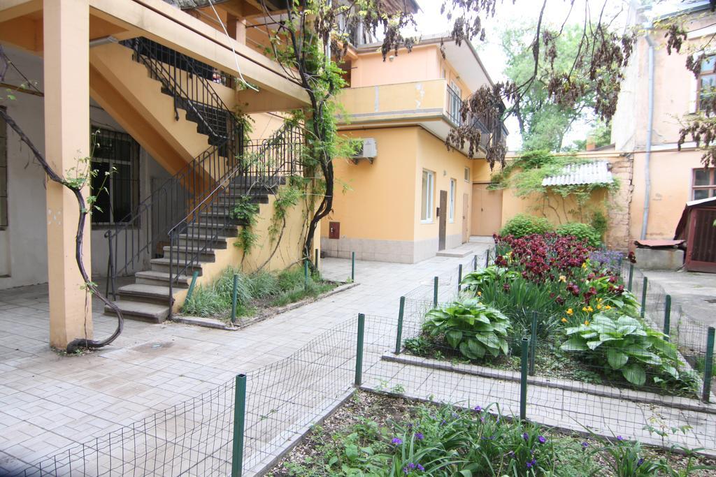 Apart-Hotel On Preobrajenskaya 24 Odessa Exterior foto